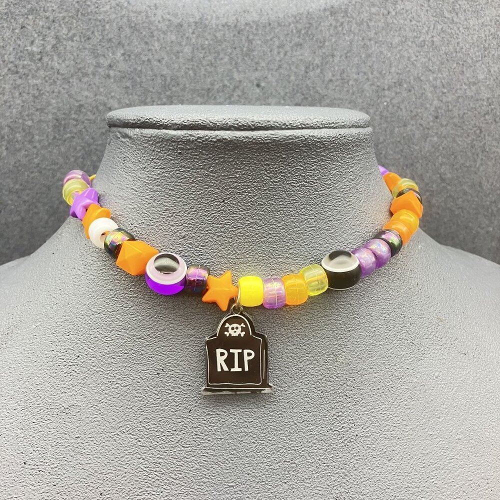 Halloween RIP Beaded Necklace 12 In Fun Star Eyeball Purple Orange Yellow Black